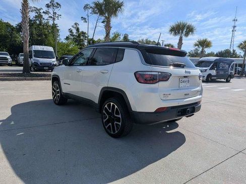 Certified 2018 Jeep Compass Limited w/ Navigation Group AWD/4WD image 5