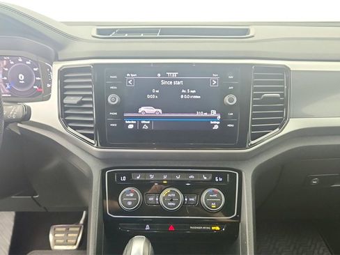 Used 2022 Volkswagen Atlas Cross Sport SEL R-Line image 24