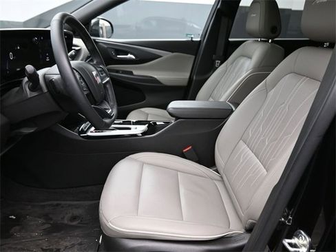 Certified 2024 Buick Envista Avenir image 10
