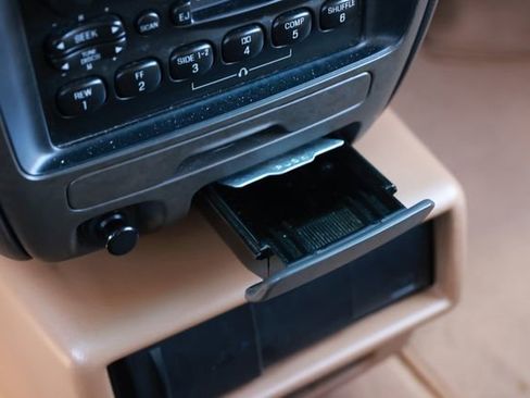 Used 1998 Mercury Villager image 36