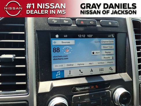 Used 2018 Ford F150 Lariat w/ Equipment Group 502A Luxury AWD/4WD image 16