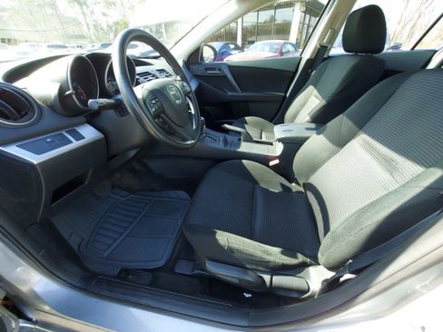 Used 2013 MAZDA MAZDA3 i Sport image 7