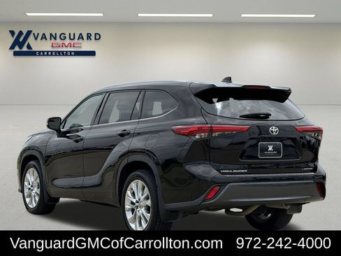 Used 2021 Toyota Highlander Limited FWD image 6