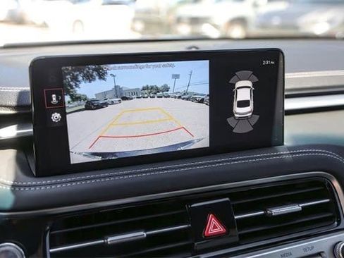 Used 2025 Genesis G70 3.3T Advanced image 19