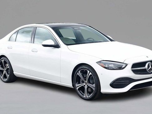 Used 2026 Mercedes-Benz C 300 4MATIC Sedan image 3