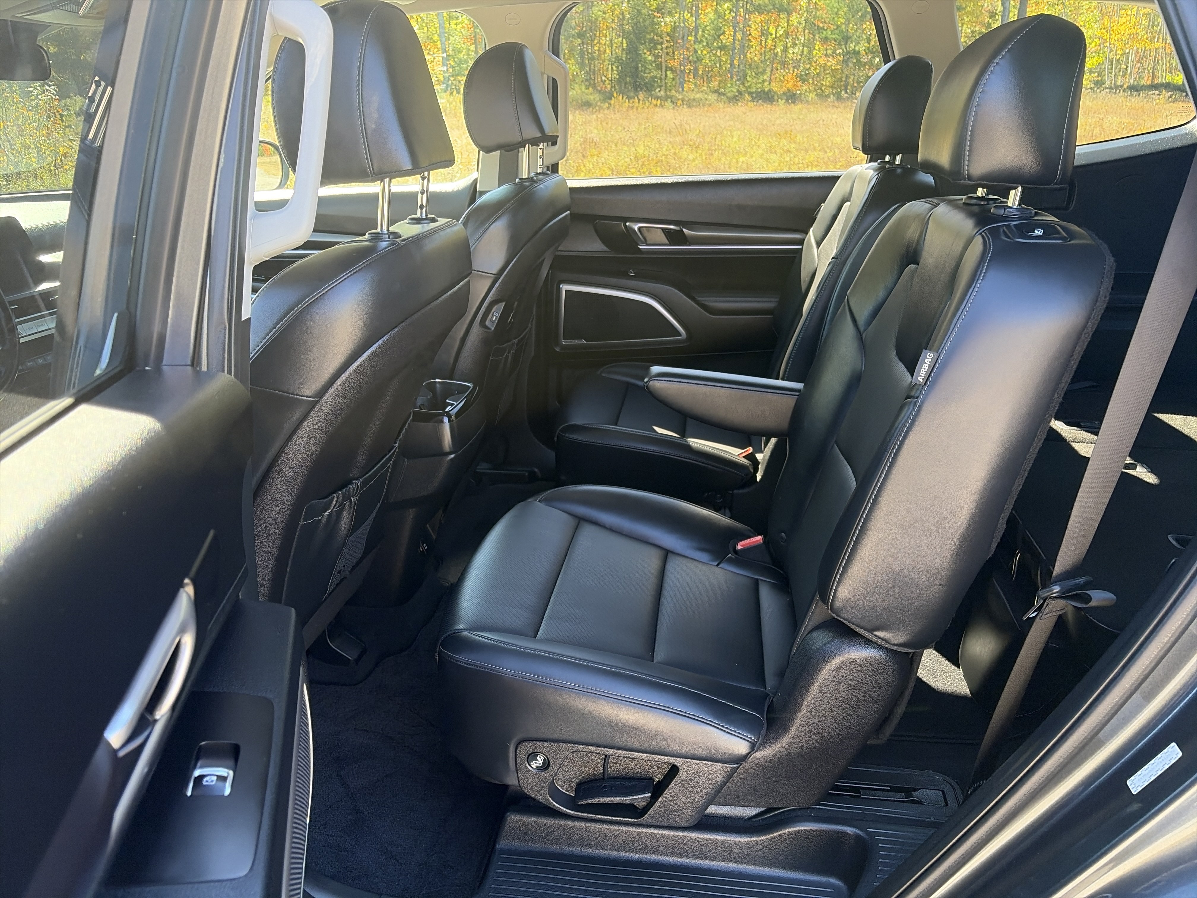 Certified 2024 Kia Telluride S w/ S Sunroof Package AWD/4WD image 16