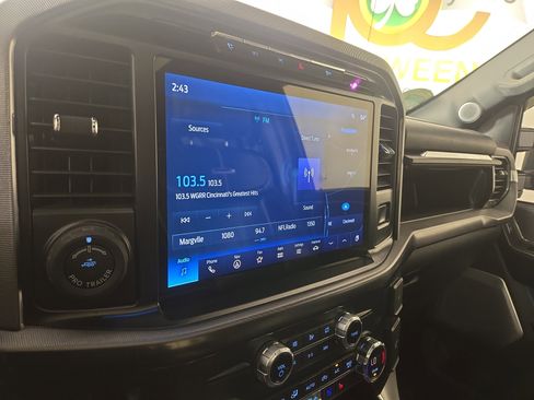 Used 2021 Ford F150 Platinum w/ Max Trailer Tow Package image 20