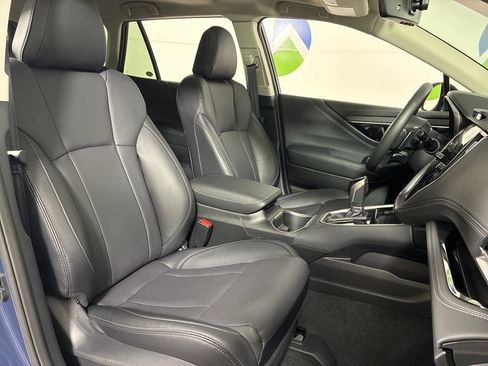 Used 2025 Subaru Outback Limited image 34
