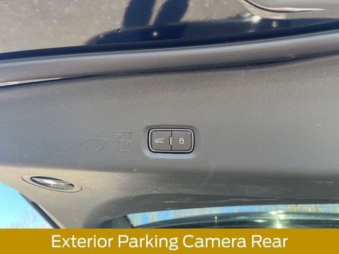 Certified 2025 Ford Expedition Active AWD/4WD image 10