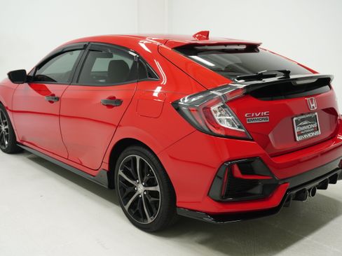 Used 2021 Honda Civic Sport image 6