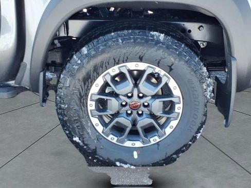 New 2026 Nissan Frontier PRO-4X w/ Pro-4x Convenience Package image 4