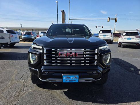Used 2024 GMC Canyon Denali AWD/4WD image 5
