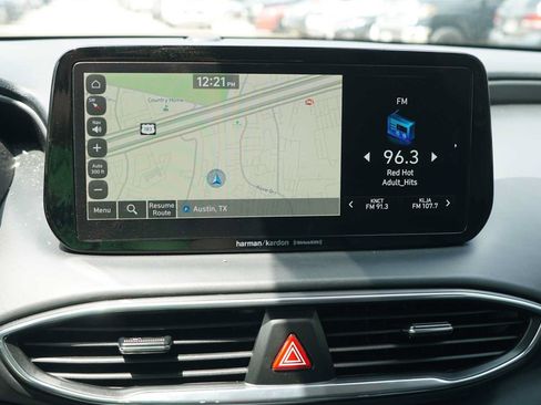 Used 2023 Hyundai Santa Fe SEL w/ Premium Package FWD image 12