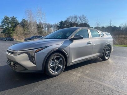 Used 2025 Kia K4 LXS