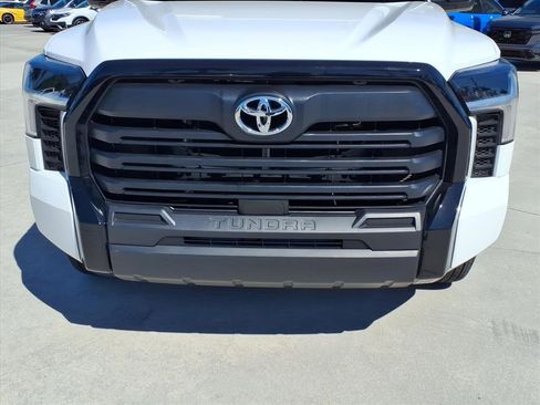 Used 2025 Toyota Tundra SR image 15