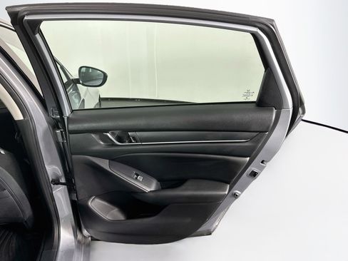 Used 2020 Honda Accord LX image 27
