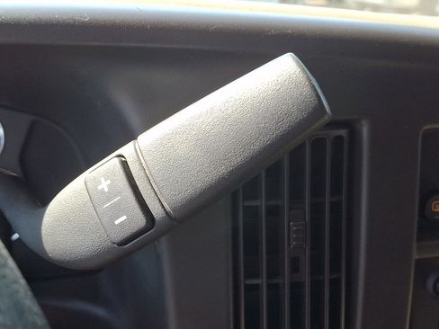 Used 2024 GMC Savana 3500 Extended RWD image 14
