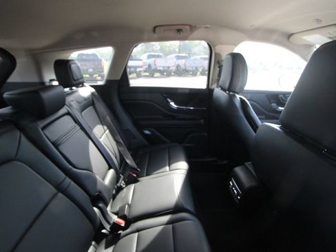 Used 2025 Lincoln Corsair Reserve w/ Jet Appearance Package AWD/4WD image 18
