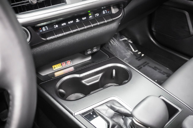 Used 2024 Lexus UX 250h FWD image 15