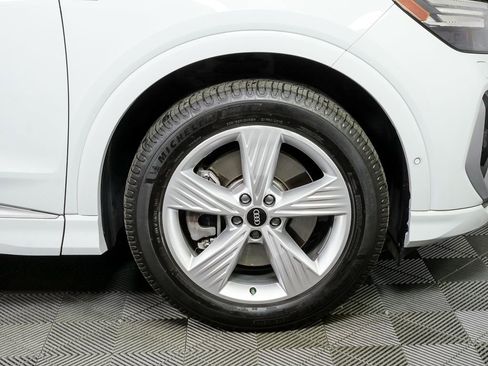 Certified 2023 Audi Q4 e-tron Prestige image 38