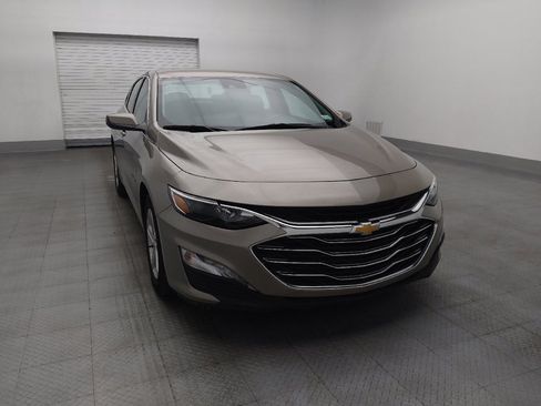 Used 2025 Chevrolet Malibu LT FWD image 14