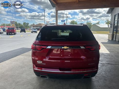 Used 2023 Chevrolet Traverse Premier FWD image 20