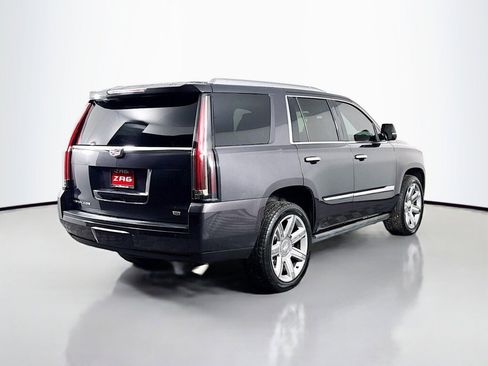 Used 2016 Cadillac Escalade Premium image 5