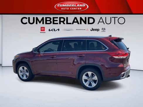 Used 2018 Toyota Highlander Limited FWD image 6