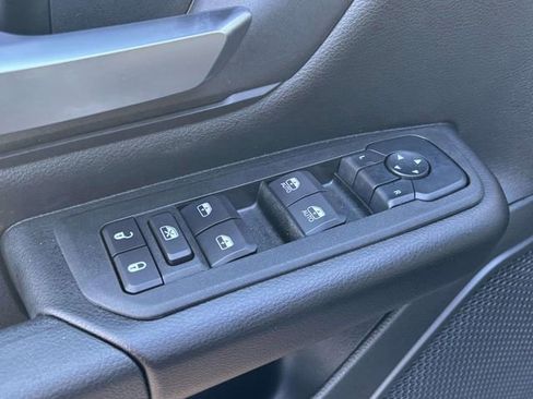 New 2026 RAM 1500 Express image 17