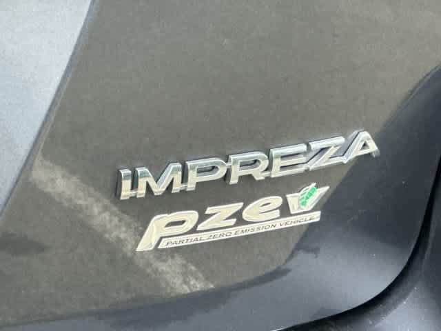 Used 2017 Subaru Impreza 2.0i Premium w/ BSD & Rcta/SRF/Eyesight AWD/4WD image 26