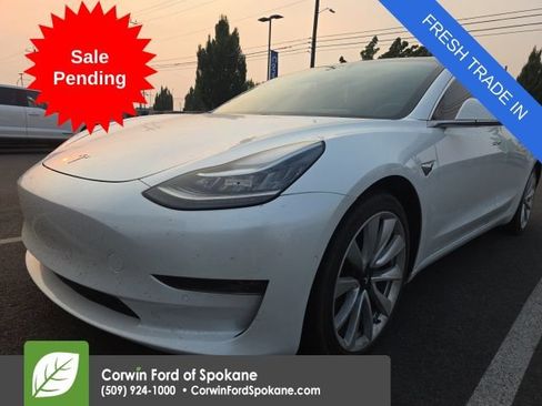 Used 2018 Tesla Model 3 Long Range RWD image 1