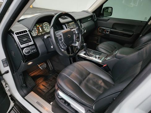 Used 2011 Land Rover Range Rover Supercharged image 7