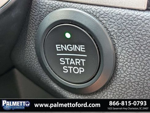 Used 2020 Ford Escape SE FWD image 29