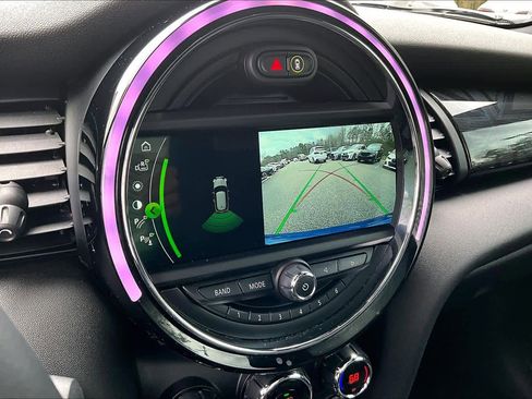 Used 2019 MINI Cooper S image 29