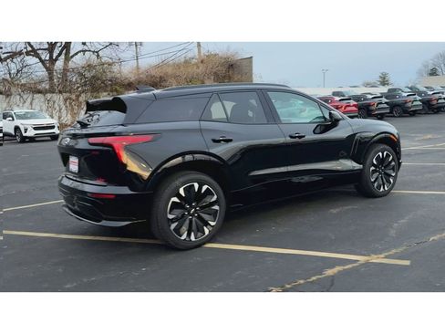 Certified 2025 Chevrolet Blazer EV RS image 8