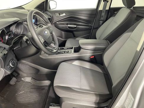 Used 2019 Ford Escape SE AWD/4WD image 2