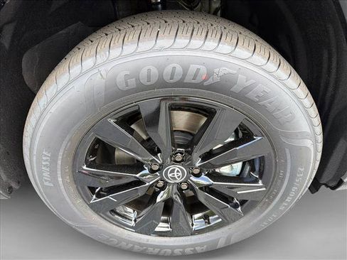 Used 2026 Toyota RAV4 SE AWD/4WD image 12