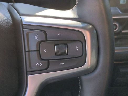 Used 2025 Chevrolet Silverado 1500 RST AWD/4WD image 18