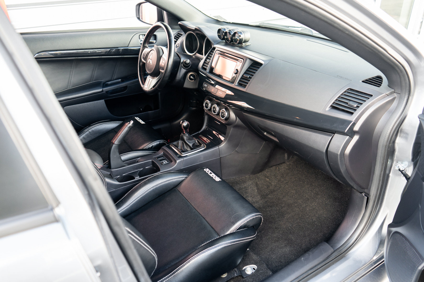 Used 2015 Mitsubishi Lancer Evolution Final Edition AWD/4WD image 28