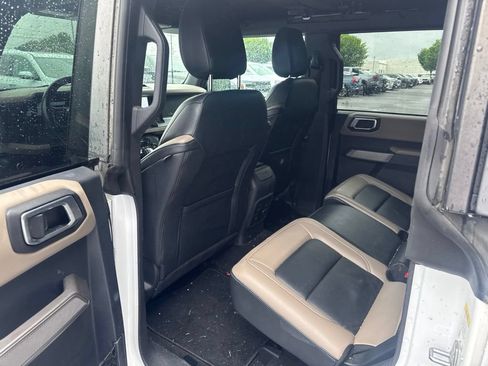 Used 2023 Ford Bronco Wildtrak AWD/4WD image 14