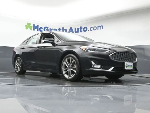 Used 2020 Ford Fusion Titanium image 26