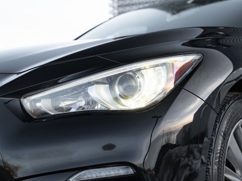 Used 2018 INFINITI Q50 Luxe w/ Essential Package (3.0T Luxe) image 35