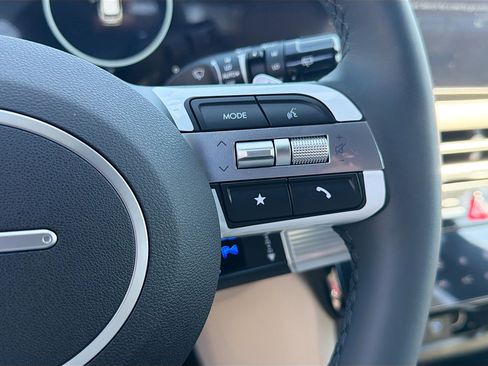 New 2026 Hyundai Tucson Limited image 37