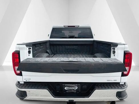 Used 2022 GMC Sierra 2500 SLE w/ SLE Convenience Package AWD/4WD image 25