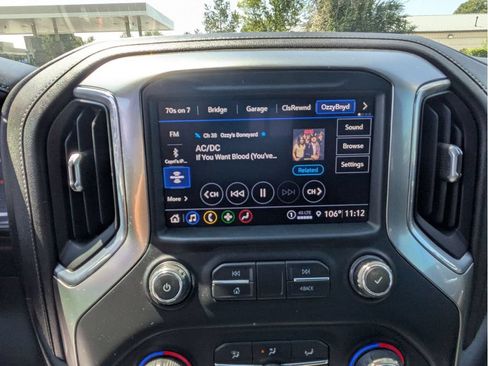 Used 2021 Chevrolet Silverado 1500 LTZ AWD/4WD image 25