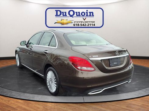 Used 2017 Mercedes-Benz C 300 Sedan image 2