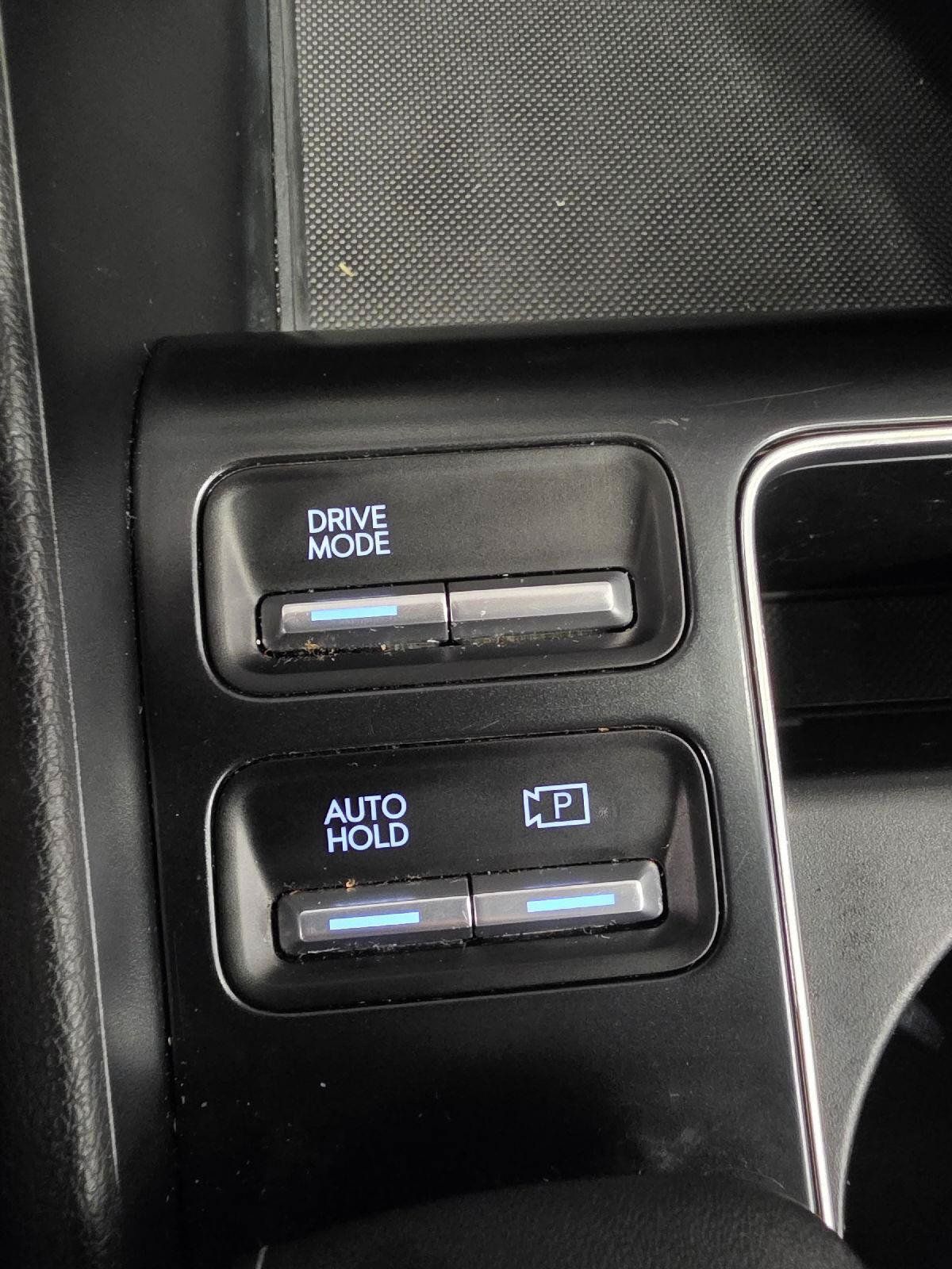 Used 2025 Hyundai Sonata SEL FWD image 28