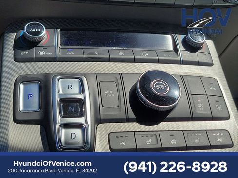 Used 2021 Hyundai Palisade Limited image 34