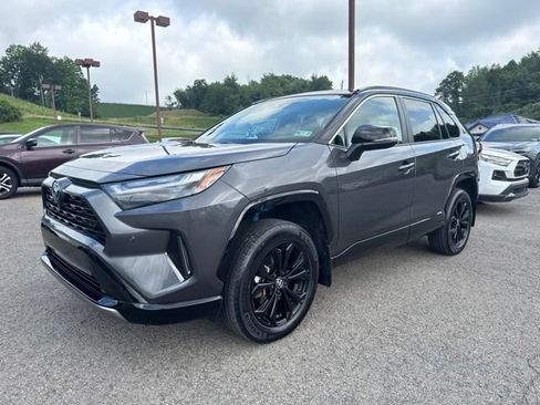 Used 2023 Toyota RAV4 XSE AWD/4WD image 1