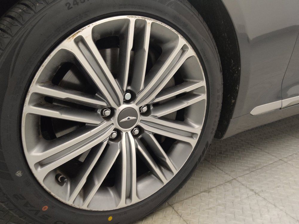 Used 2018 Genesis G80 3.8 RWD image 31